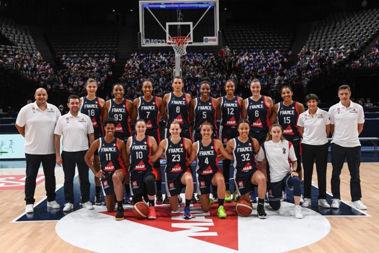 JO 2020 : l’équipe de France de basket féminine chute face au Canada en préparation