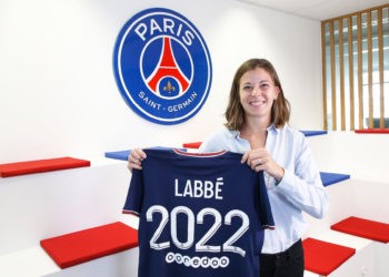 Stéphanie Labbé signe au PSG
