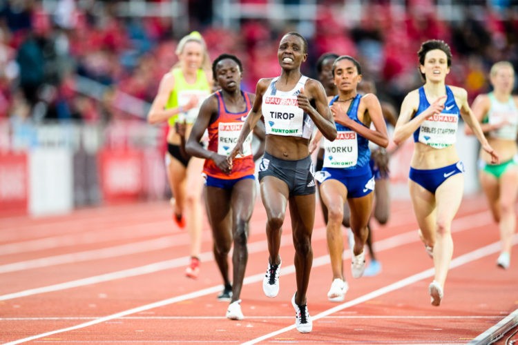Athlétisme – Agnes Tirop, 25 ans, retrouvée morte à son domicile