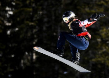 Snowboard : la médaillée olympique Julia Pereira blessée au genou