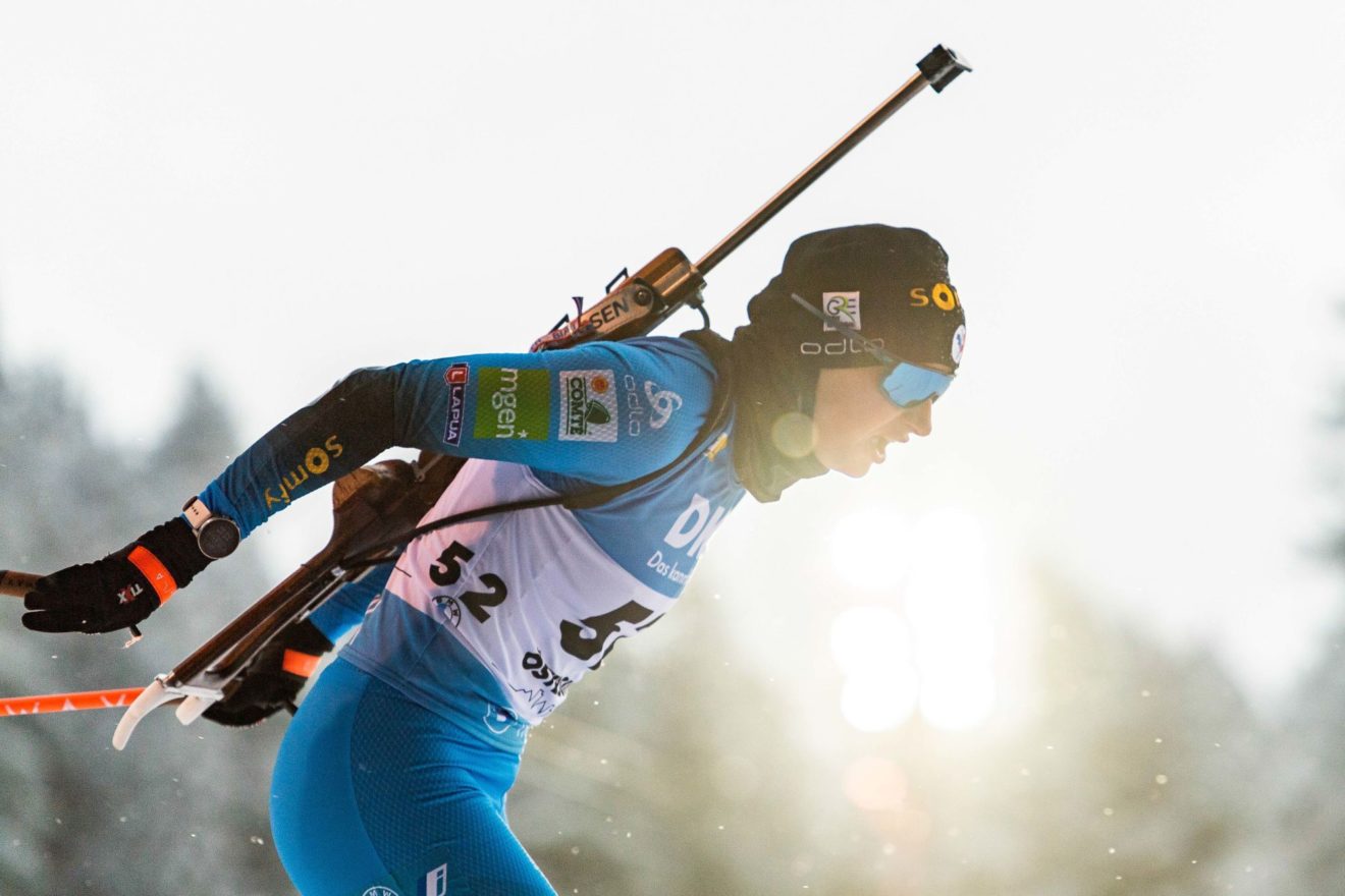 Biathlon: Julia Simon 2e de la mass start du Grand-Bornand
