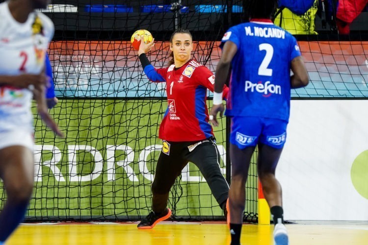 Handball / Mondial : les Françaises surclassent l’Angola