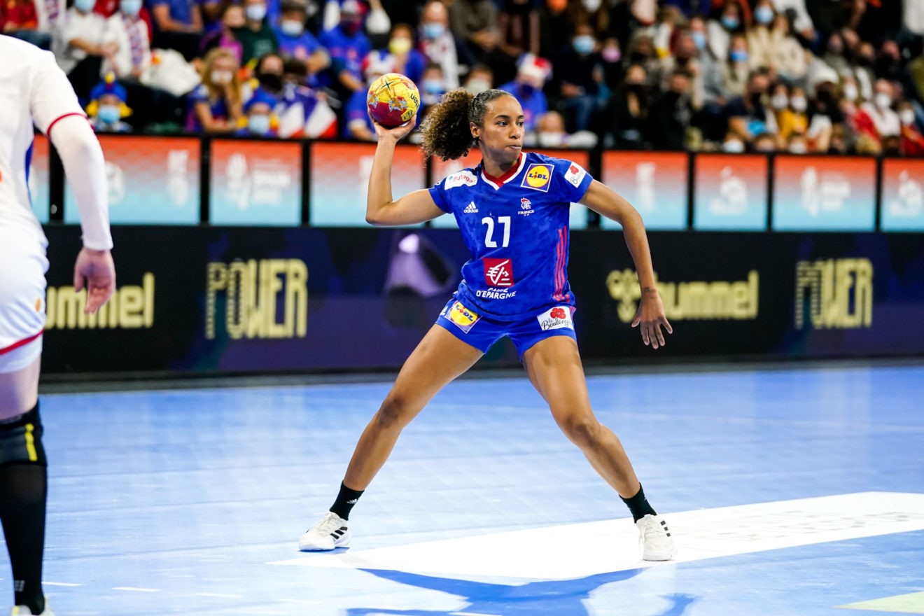 Handball : Les Bleues s’offrent une deuxième victoire contre la Suède