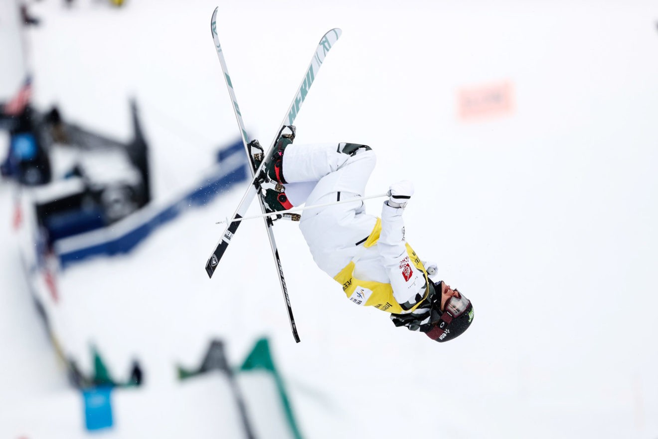 Ski de bosses : Perrine Laffont chute en finale à l'Alpe d'Huez