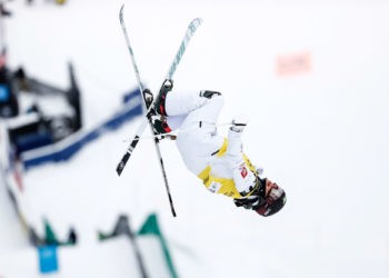 Ski de bosses : Perrine Laffont chute en finale à l’Alpe d’Huez