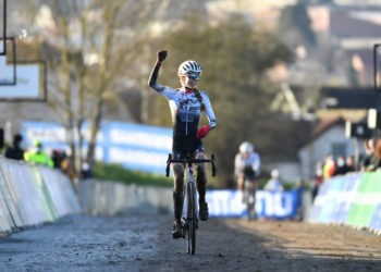 Cyclo-cross : Line Burquier sacrée championne de France à 18 ans