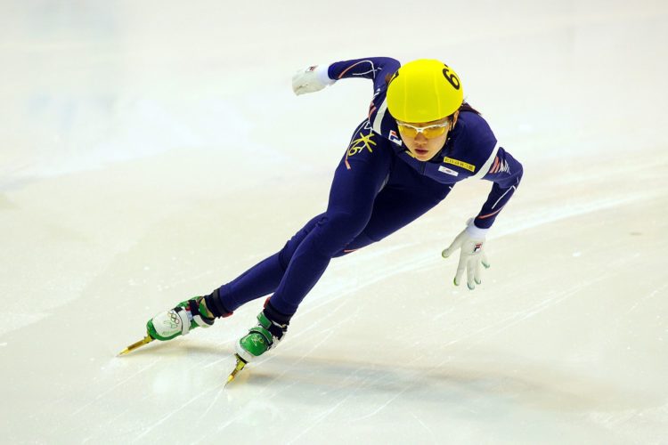 Patinage / Short-track : la double championne olympique coréenne Shim Suk-hee, suspendue, n’ira pas à Pékin