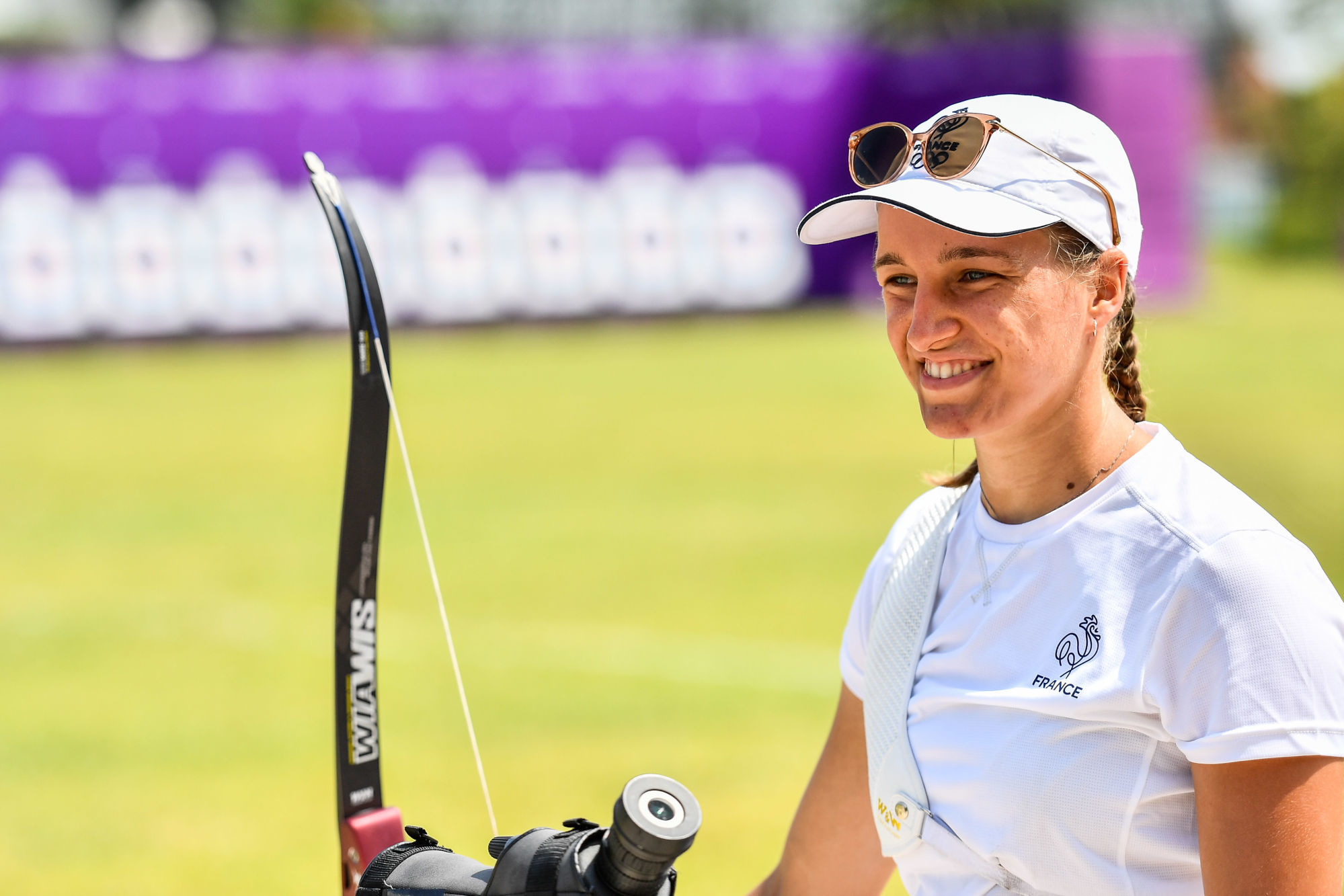 Tir à l'arc – Lisa Barbelin : « Dans ma chambre, j'ai un compte à rebours  des JO 2024 » – Women Sports