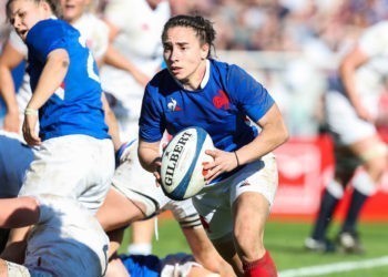 Six Nations Féminin : les Bleues écrasent les Irlandaises