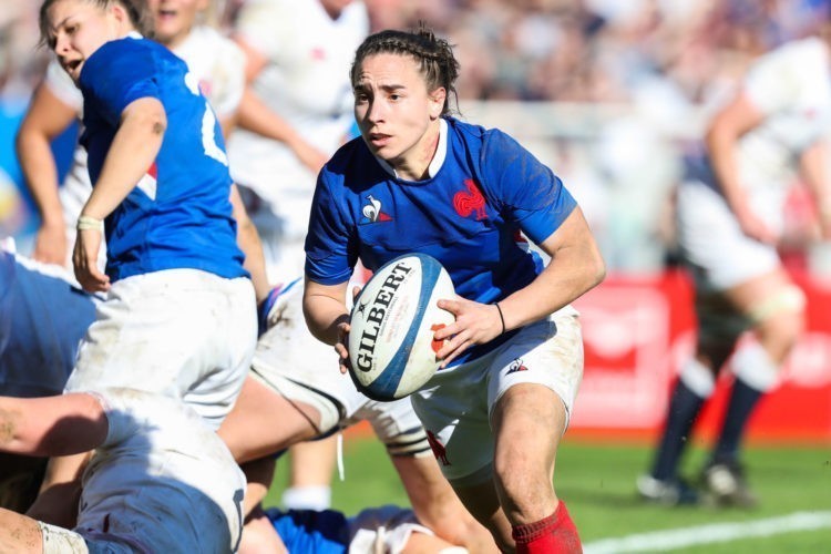 Six Nations Féminin : les Bleues écrasent les Irlandaises