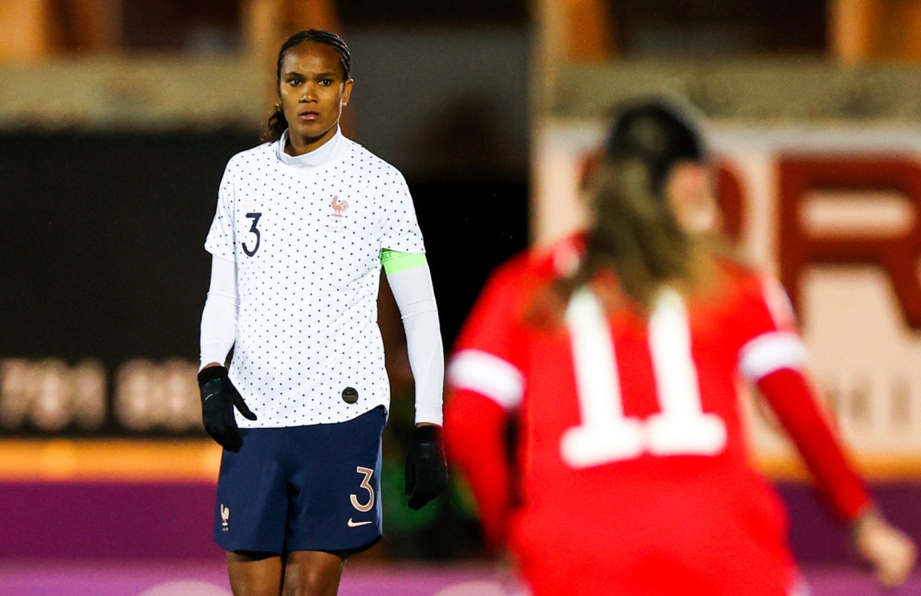 Football - Wendie Renard nommée chevalier de l’ordre national du Mérite