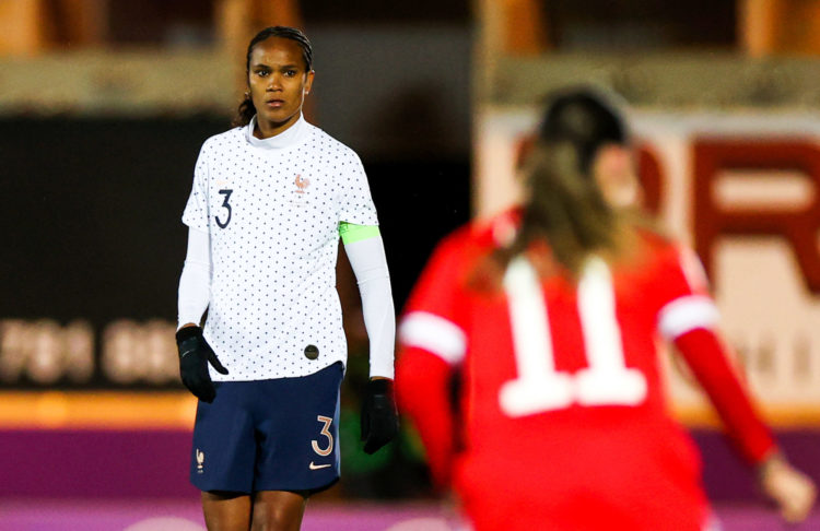 Football – Les Bleues s’imposent au Pays de Galles et se rapprochent du Mondial 2023