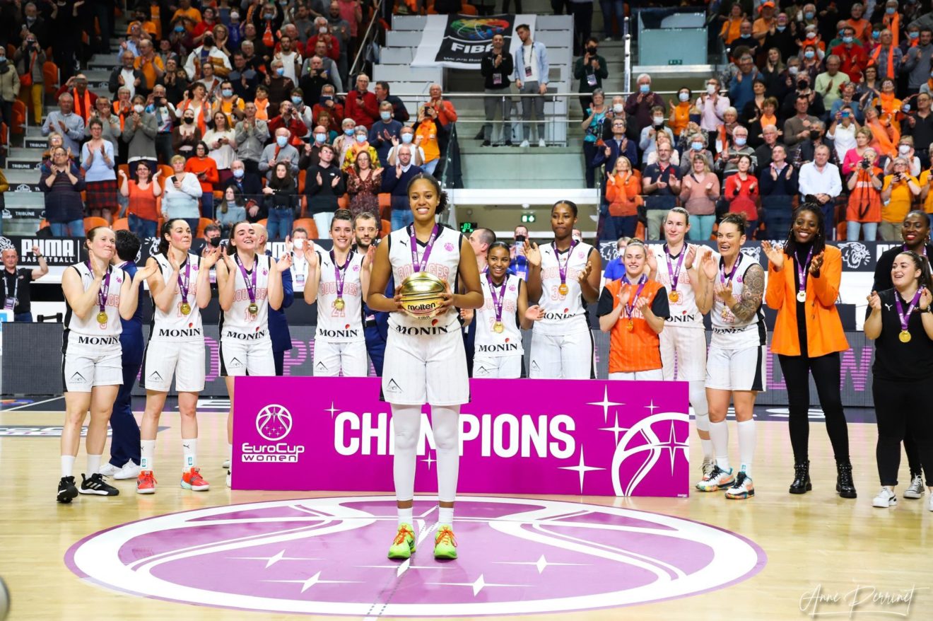 Basket / EuroCoupe féminine : les Tango de Bourges s’offrent leur troisième sacre sur la scène européenne