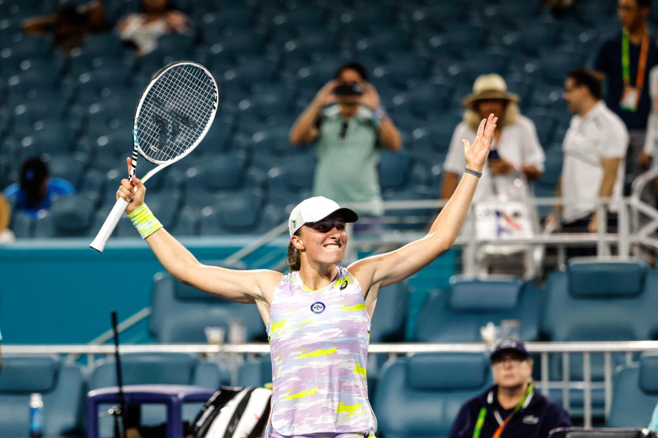 WTA : Iga Swiatek s’impose à Miami et devient la nouvelle N.1 mondiale