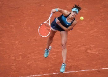 Tennis / Roland-Garros: Alizé Cornet, expéditive, se hisse au 2nd tour 