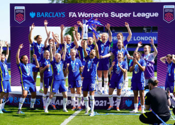 Football / Chelsea : les joueuses sacrées championnes d’Angleterre !