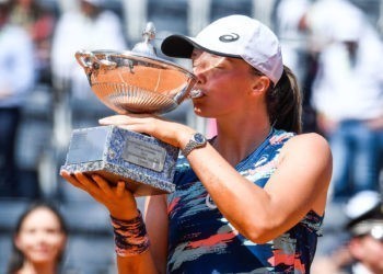 Classement WTA: Iga Swiatek creuse l’écart en tant que N.1, Ons Jabeur grimpe dans le Top 10