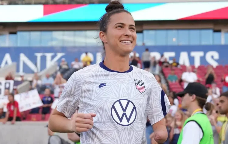 Football – Carson Pickett est devenue la première footballeuse handicapée à jouer pour les États-Unis