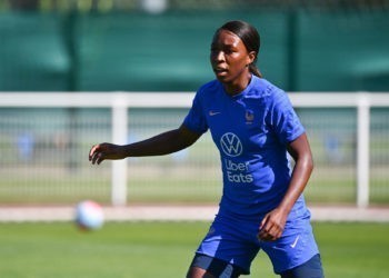 Football – Très mauvaise nouvelle pour les Bleues avant l’Euro, Geyoro est blessée ! 