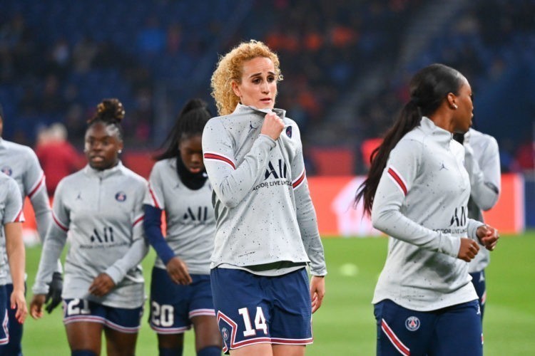 Football – Kheira Hamraoui sort du silence : « J’ai vécu une agression d’une violence inouïe »