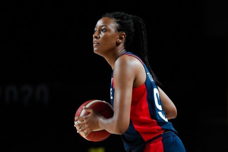 Basketball – Diandra Tchatchouang met un terme à sa carrière