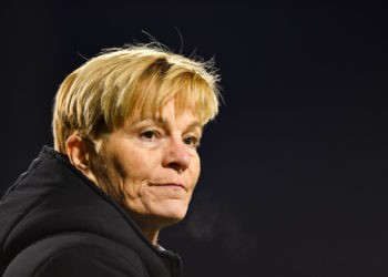 Football / Irlande – Les grosses révélations de la coach : « J’ai gardé le secret pendant 35 ans »…