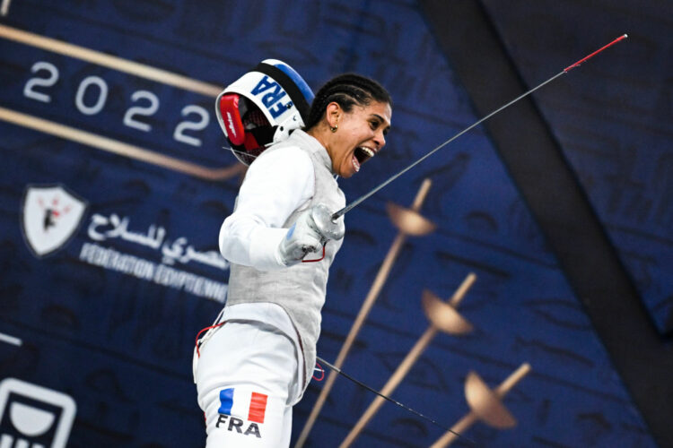 Escrime – La Française Ysaora Thibus sacrée championne du monde du fleuret !