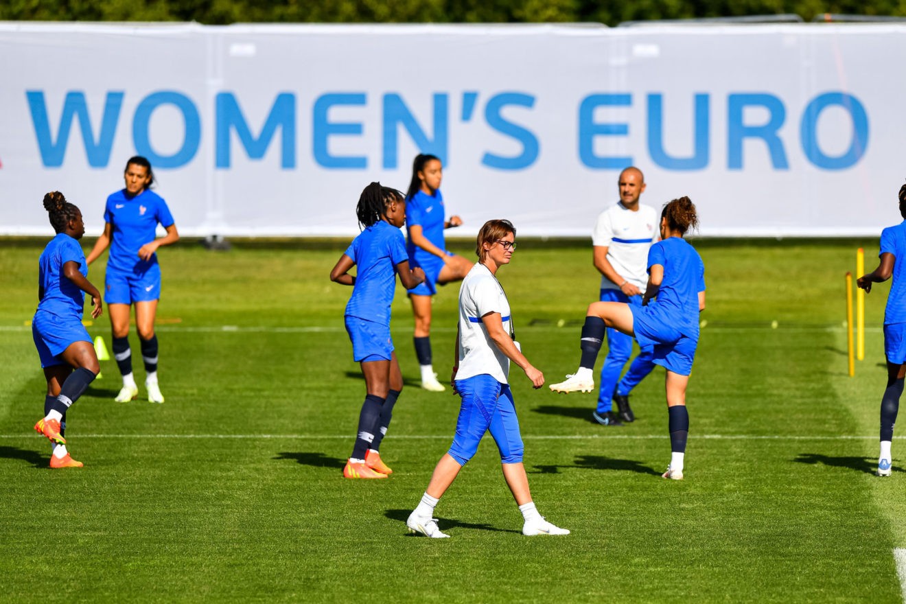 Football / Euro – Nouveau coup dur pour les Bleues, la double de Katoto est aussi blessée