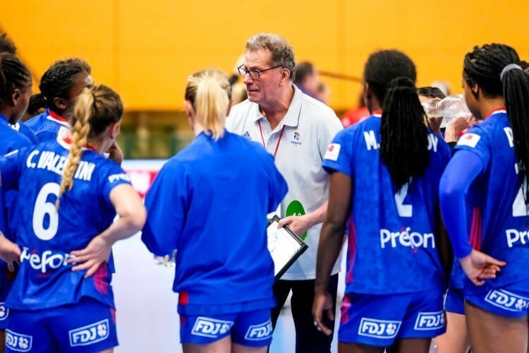Olivier Krumbholz : « Il y a une quête de perfection chez les filles »