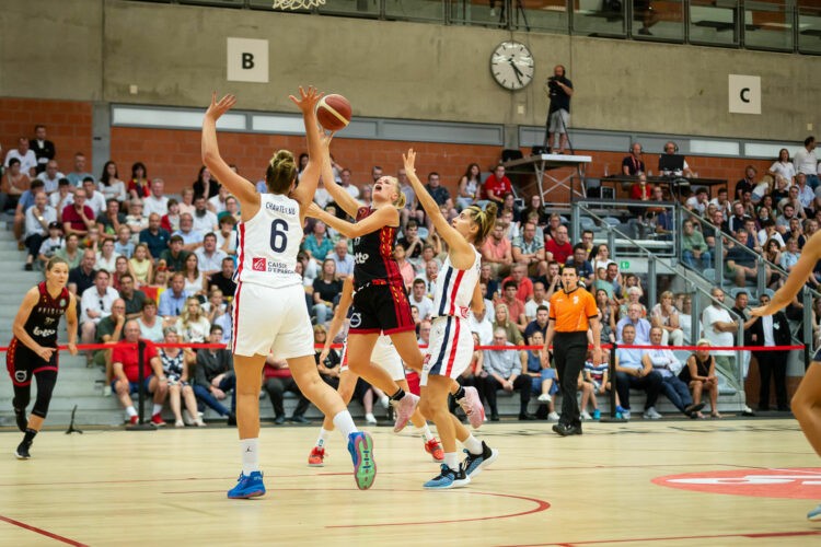 Coupe du monde de basket et de rugby, Euro de handball : les compétitions féminines à ne pas rater pour miser sur les Bleues !