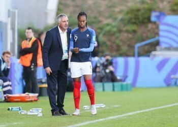 Gilles Eyquem : « Il y a 10 ans, le foot féminin était complètement amateur. Aujourd’hui, on a des athlètes de très haut niveau »