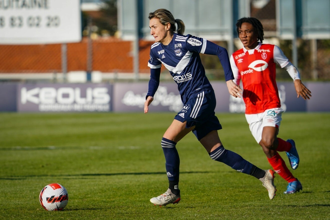 Football - Claire Lavogez victime d’une rupture des ligaments croisés