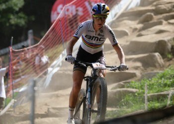 Cyclisme – 4e titre de championne du monde, Ferrand-Prévot voit la vie en arc-en-ciel !