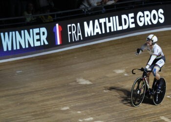 Cyclisme sur piste: Mathilde Gros remporte la Ligue des champions en sprint ! 