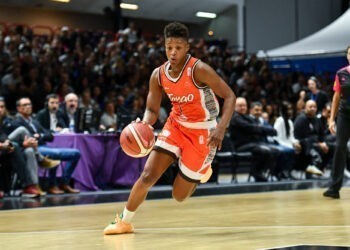 Basket : Bourges inflige sa première défaite à l’Asvel