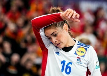 Handball – Cléopâtre Darleux arrêtée pour une « durée indéterminée » en raison d’une commotion cérébrale