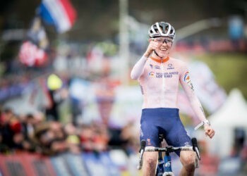Cyclo-cross : Fem van Empel sacrée Championne du monde