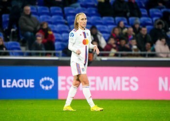 Football – Van de Donk prolonge avec l’OL
