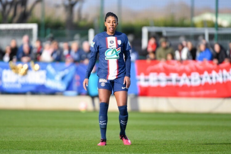 Football – Ashley Lawrence pourrait bien quitter le PSG…