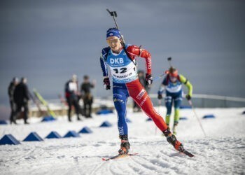 Biathlon: Chevalier-Bouchet 3e pour sa dernière, Hanna Oeberg victorieuse