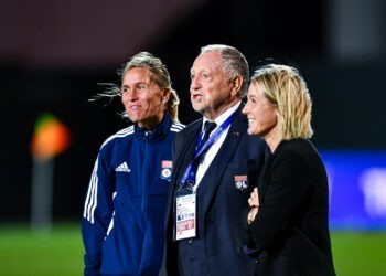 Football – Bompastor pour entraîner les Bleues ? Aulas réagit