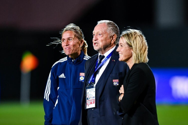 Football – Bompastor pour entraîner les Bleues ? Aulas réagit