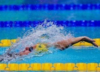 Natation : L’impressionnant nouveau record du monde du 200 dos, réalisé par McKeown !