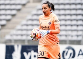 Football – Après Le Sommer, Bouhaddi elle aussi bientôt de retour avec les Bleues ? 