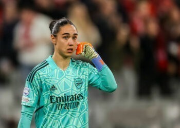 Football – Énorme frayeur pour les joueuses d’Arsenal dont l’avion a pris feu…