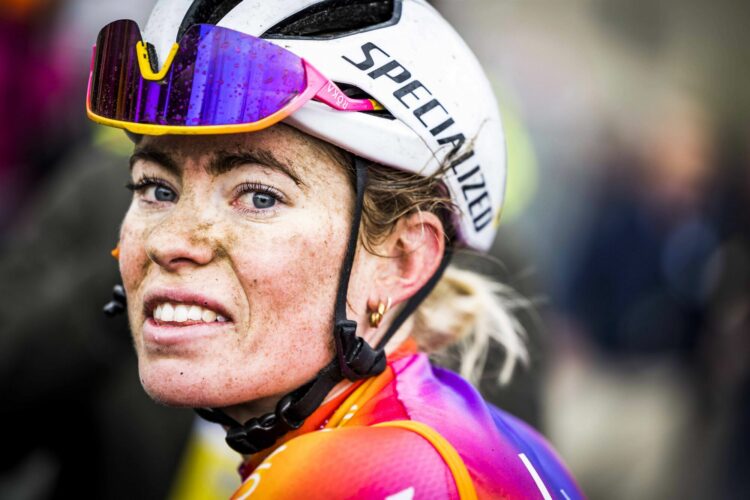 Cyclisme: la Néerlandaise Vollering remporte l’Amstel Gold Race