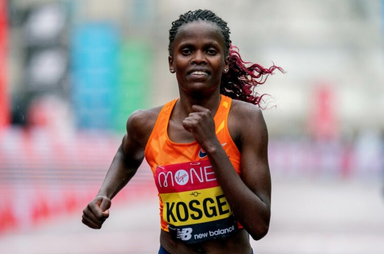 Marathon de Londres: La détentrice du record du monde, Brigid Kosgei, a abandonné