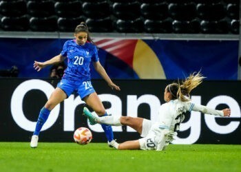 Football / EdF : Cascarino forfait pour la Coupe du monde