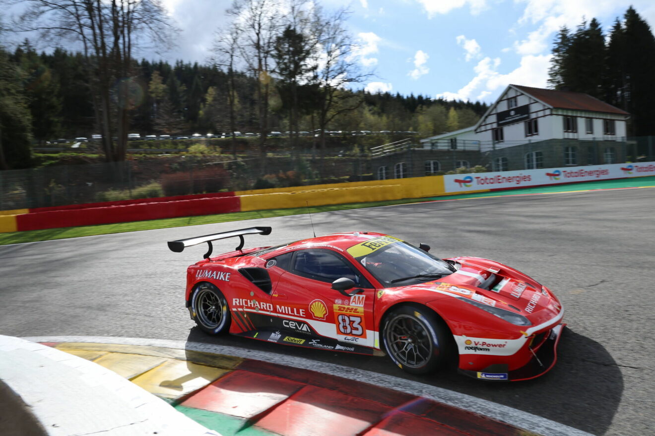 Auto - Lilou Wadoux devient la première femme à s'imposer en WEC