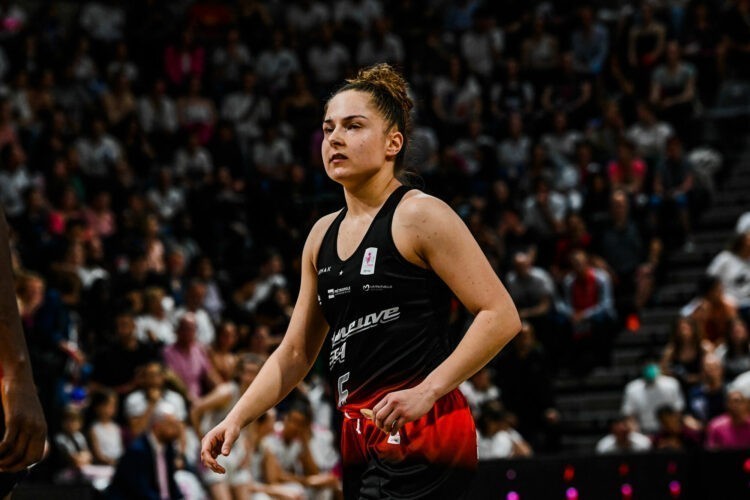 Basket : Nouveau coup dur pour l’EdF, Caroline Hériaud est forfait